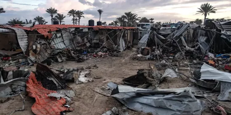 Amnesty accusa il regime israeliano di genocidio a Gaza