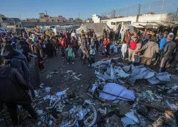 14 palestinesi morti in nuovi raid del regime sanguinario israeliano su Gaza