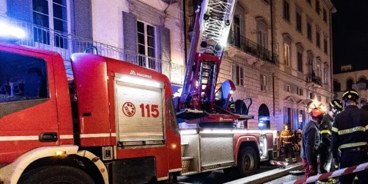 Incendio in casa nel Milanese, un morto e un ferito