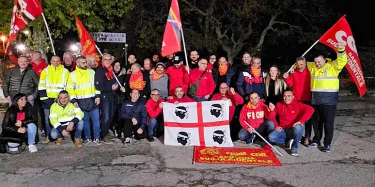 Incontro su Portovesme, lavoratori domani in presidio al Mimit