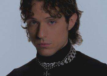 Irama annuncia nuove date per il 2025