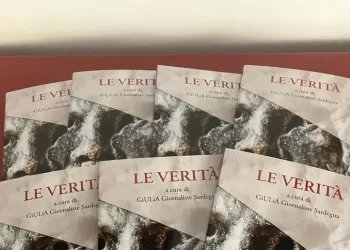 La verità e le sue sfaccettature nel libro di Giulia giornaliste