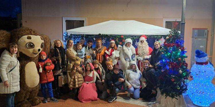 Assemini, grande successo della casetta di Ded Moroz: evento dedicato ai bambini