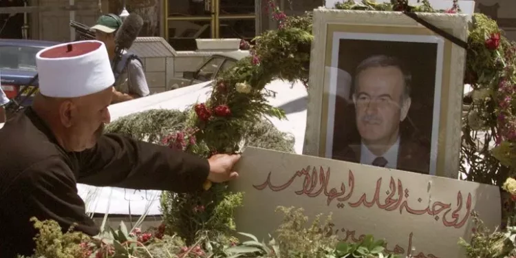 Profanata la tomba-mausoleo dell’ex presidente Hafez Assad