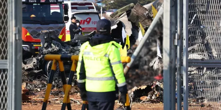 Un aereo si schianta in Corea del Sud, almeno 120 morti