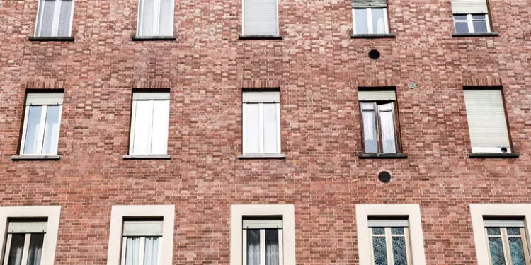 Compravendite e mutui dal notaio -5,3% in tre mesi