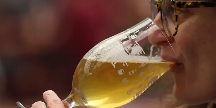 Consumi di birra non più stagionali, conforta e dà relax in inverno