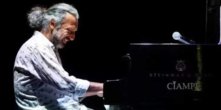 Concerto di beneficenza a Bologna di Stefano Bollani