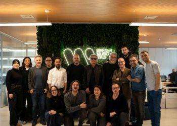 Luciano Ligabue e Warner Music Italia firmano nuovo accordo