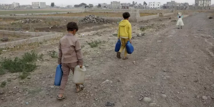 Save The Children, da 2014 arrivati via mare 127.662 minori soli