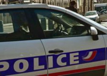 Francia, allarme bomba: evacuato Arc de Triomphe