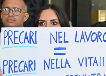 Per 4 donne su 10 la maternità è un ostacolo al lavoro