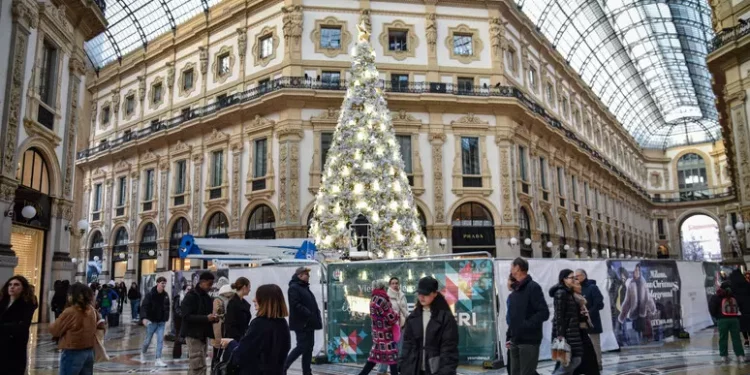 Confcommercio, spesa di Natale torna sui livelli pre-Covid