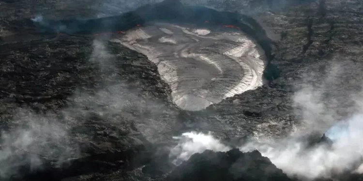 Nuova eruzione del vulcano Kilauea alle Hawaii