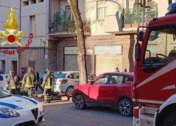 Sassari, scontro tra auto: due persone sono rimaste ferite