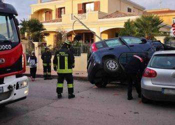 Sorso, scontro fra due auto: due feriti in ospedale