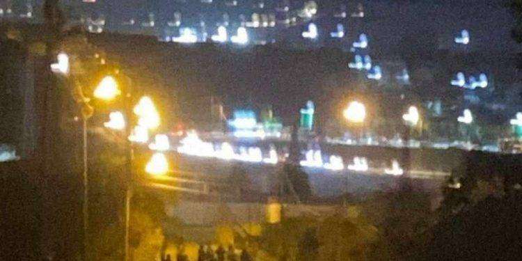 Palestina, i coloni terroristi israeliani attaccano i palestinesi nei villaggi di Ramallah nella Cisgiordania occupata