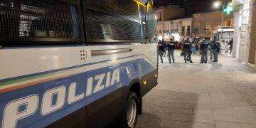 Antimilitaristi sfilano a Cagliari, in centinaia contro l’Operazione Lince