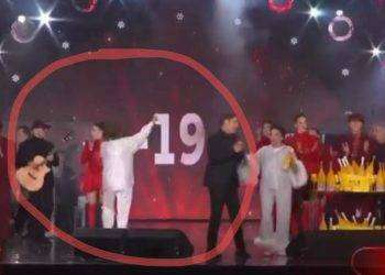 Buon anno, “teste di ca**o”: su Rai Uno il Capodanno con l’insulto in diretta