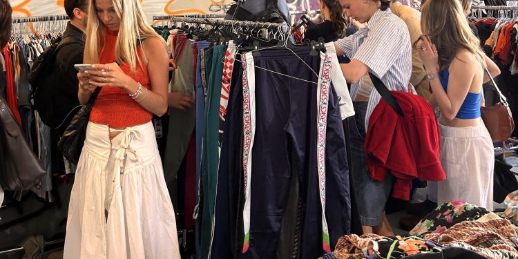 Milano, torna Fill Your Bag by East Market: tutto il vintage a portata di borsa