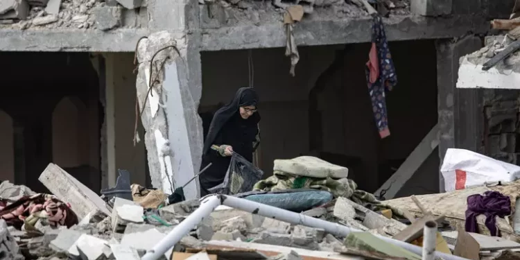 Protezione civile Gaza, ’10 mila cadaveri sotto le macerie’