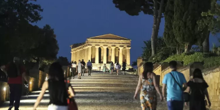 I viaggi di tendenza nel 2025: le mete e le destinazioni preferite