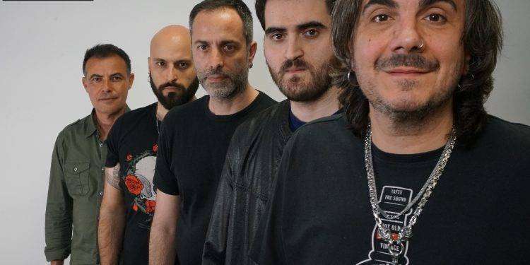 Disponibile Bingo Bingo Santiago, il secondo video singolo estratto da Porco Mondo, il nuovo album dei Mustang N° 5