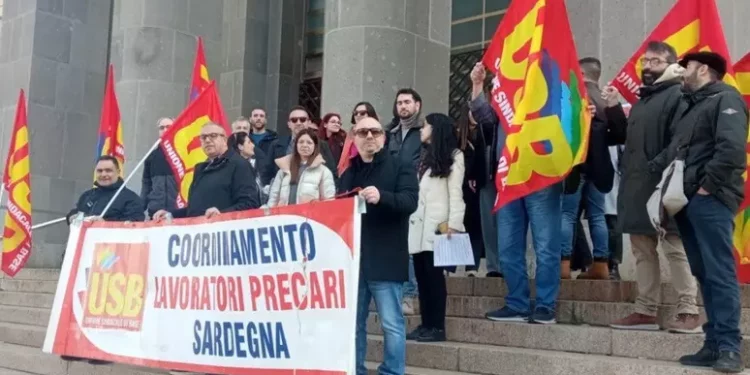 Precari giustizia in piazza a Cagliari, ‘subito stabilizzazione’