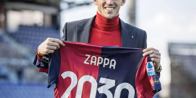 Cagliari, l’esterno destro Gabriele Zappa rinnova sino al 2030