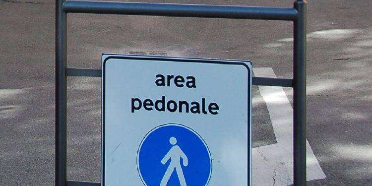 Cagliari, istituzione aree pedonali nel quartiere Marina