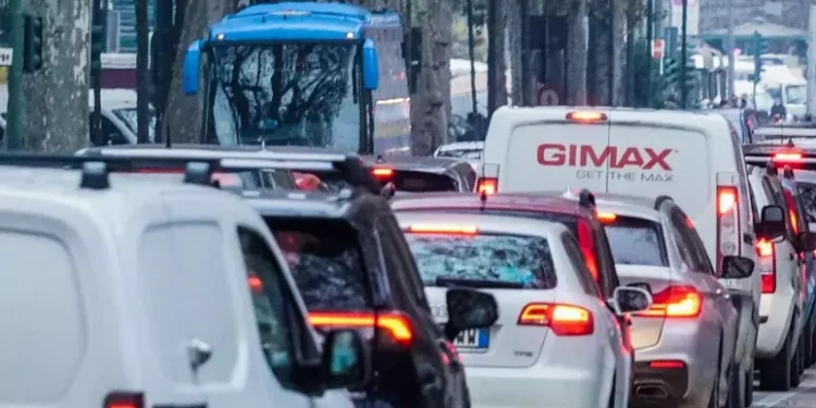 La spesa media assicurazioni auto in Sardegna è 540 euro, +7,9%