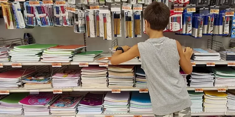 Carta e penna salveranno la mente dei nostri ragazzi