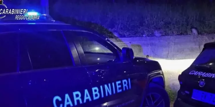 Uomo trovato morto in edificio, arrestati figli, uno minore