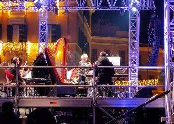 Capodanno, la musica riempie le piazze in Sardegna: a Cagliari grande spettacolo di Copeland