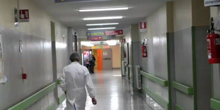 Eurostat, in Italia la quota più alta Ue di medici over 65