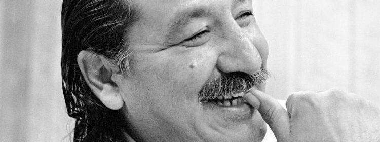 Dopo 50 anni in carcere l’attivista indigeno Leonard Peltier “liberato” da Biden
