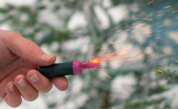 Botti di Capodanno, a Napoli 36 feriti: colpito da un proiettile un turista di 28 anni