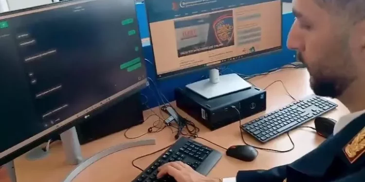 Pedopornografia on line, 12 arresti e 14 denunce in tutta Italia: un caso a Sassari