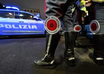 Viminale, rimpatriato 36enne segnalato come combattente: era sbarcato in Sardegna