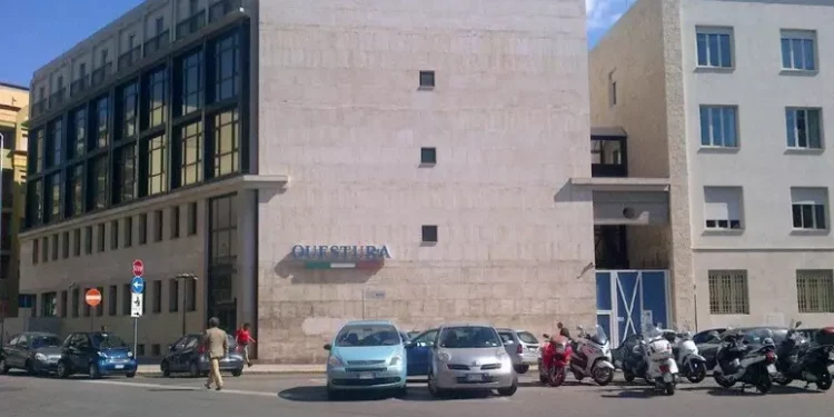 Agenti feriti dopo inseguimento di un’auto rubata a Cagliari