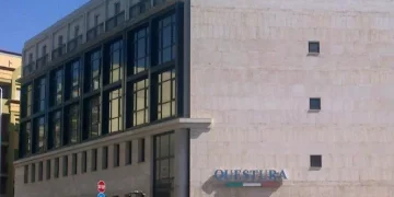 Colpo al supermercato in viale Poetto, bottino 4mila euro