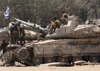 Carro armato del regime israeliano uccide due palestinesi a Gaza: violata la tregua