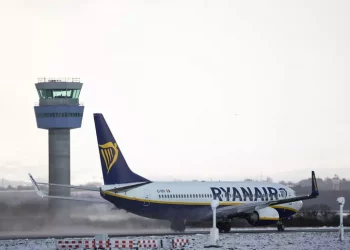 L’utile di Ryanair a 149 milioni, taglia stime passeggeri