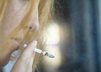 Ogni sigaretta accorcia l’aspettativa di vita di 20 minuti