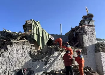 Terremoto in Tibet, edifici crollati e i morti salgono a 95