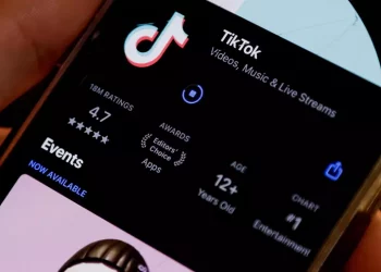 TikTok blocca l’accesso in Usa, in attesa di Trump