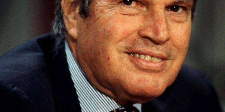 Addio a Rino Tommasi, l’uomo che ha cambiato il racconto dello sport in Italia