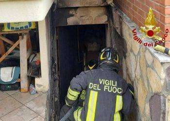 In fiamme cantina in una abitazione a Selargius