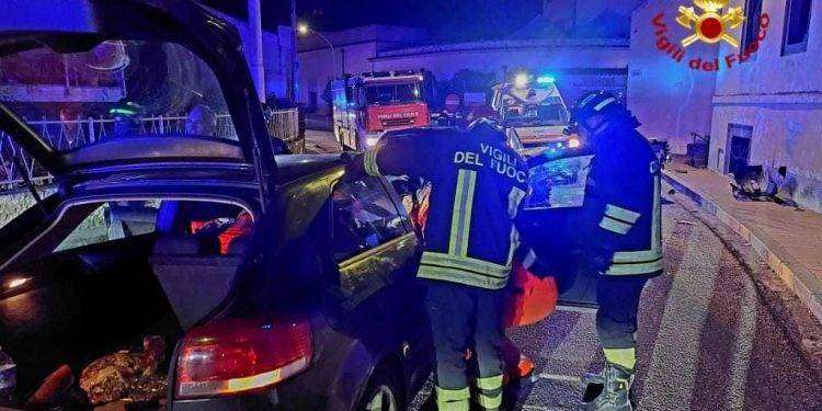 Grave incidente ad Abbasanta, scontro tra due auto: tre feriti