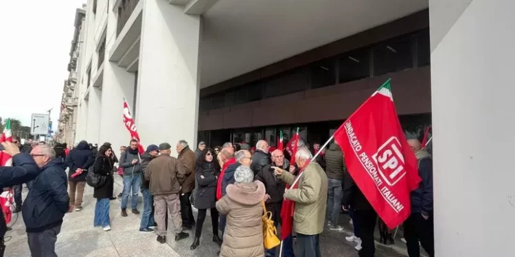 Durante (Cgil) ‘chi ha gestito sanità sinora si faccia da parte’